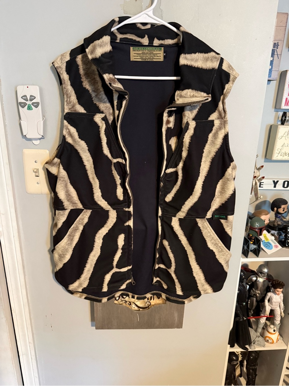 Woman’s Day One Camouflage Vest Size M